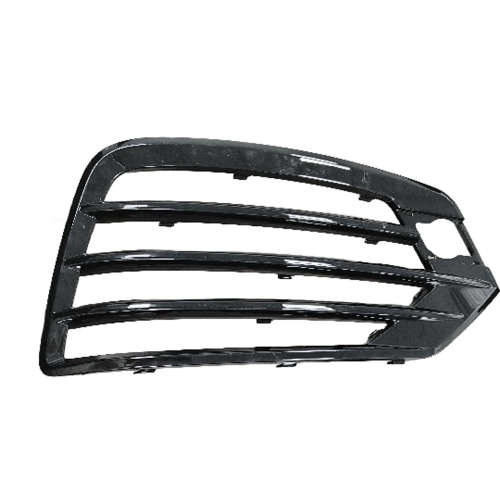 Grille de ventilation, pare-chocs avant droite — Audi Q3 (2015-2018) — réf. 1065148
