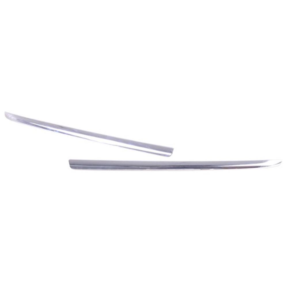 Baguette et bande protectrice, grille de radiateur droite — Mercedes-Benz GLA-Classe X156 (2014-…) — vue 3