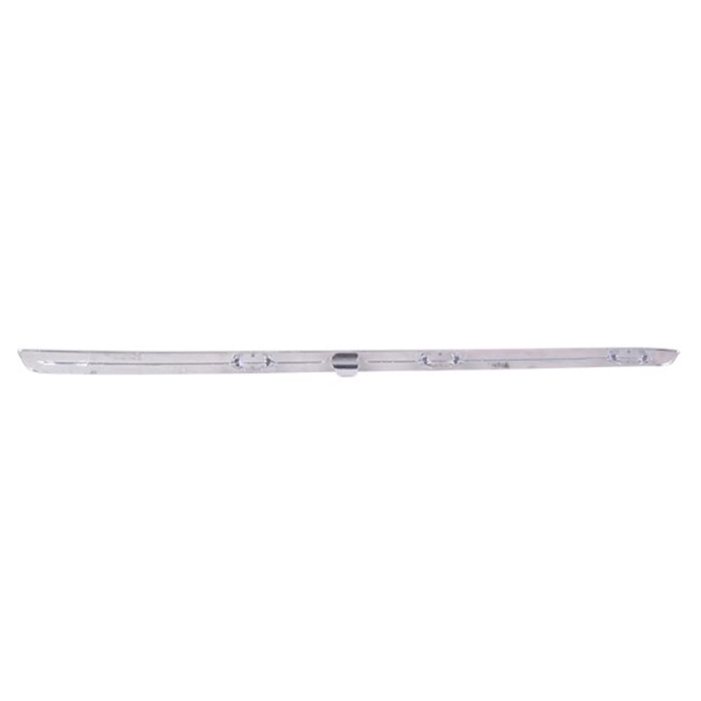 Baguette et bande protectrice, grille de radiateur gauche — Mercedes-Benz GLA-Classe X156 (2014-…) — vue 2