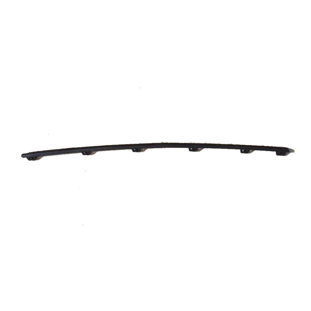 Baguette et bande protectrice, pare-chocs avant — Mercedes-Benz GLA-Classe X156 (2014-…) — réf. 1641461