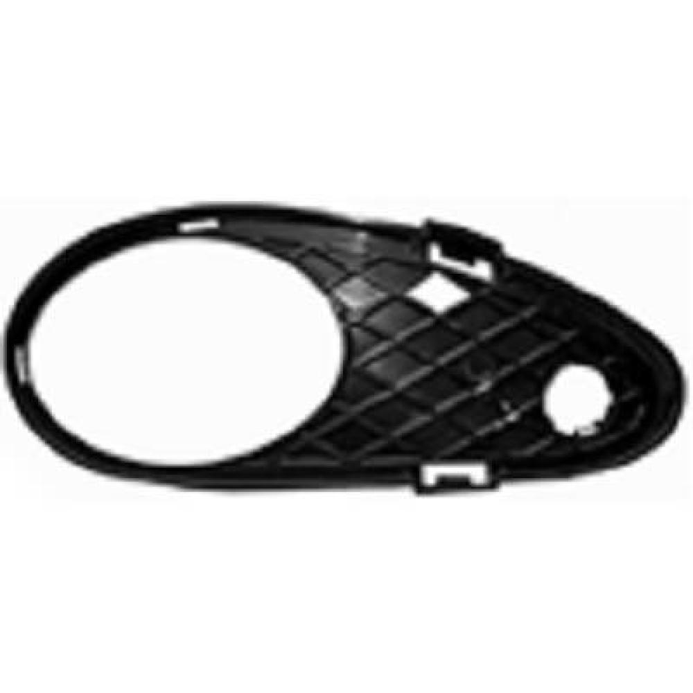 Grille de ventilation, pare-chocs droite — Mercedes-Benz C-Classe (C180-320) W203 (2000-2004) — réf. 1671046
