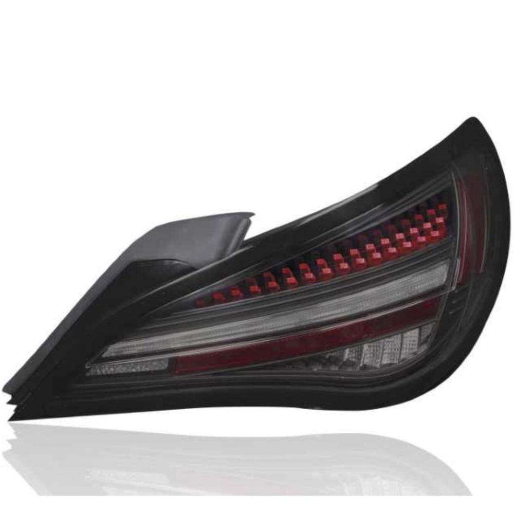 Kit de feux arrières arrière — Mercedes-Benz CLA C117 (2013-2018) — vue 3