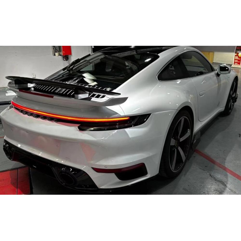 Feu arrière 470 — Porsche 911 (2019-2023) — vue 3