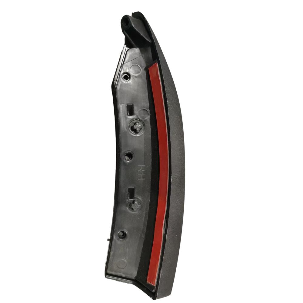 Baguette et bande protectrice, pare-chocs avant droite — Volkswagen Polo 3/5 portes (2021-…) — vue 2