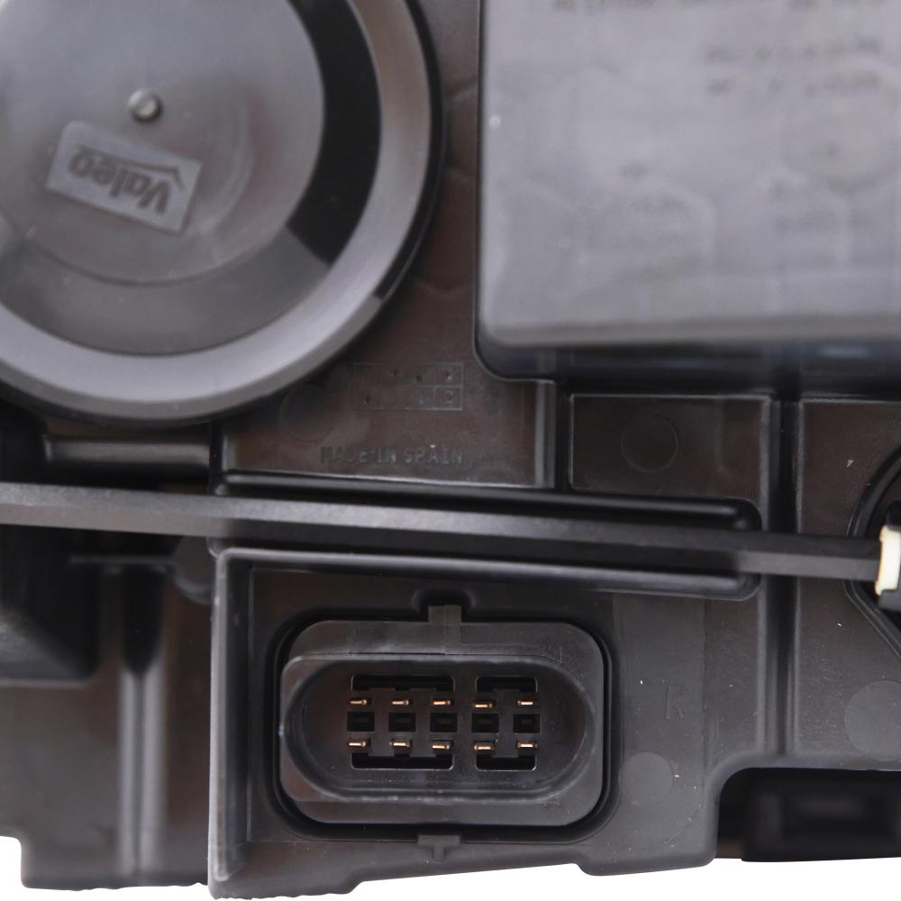 Projecteur principal droite — Volkswagen T-Cross (2024-…) — vue 5