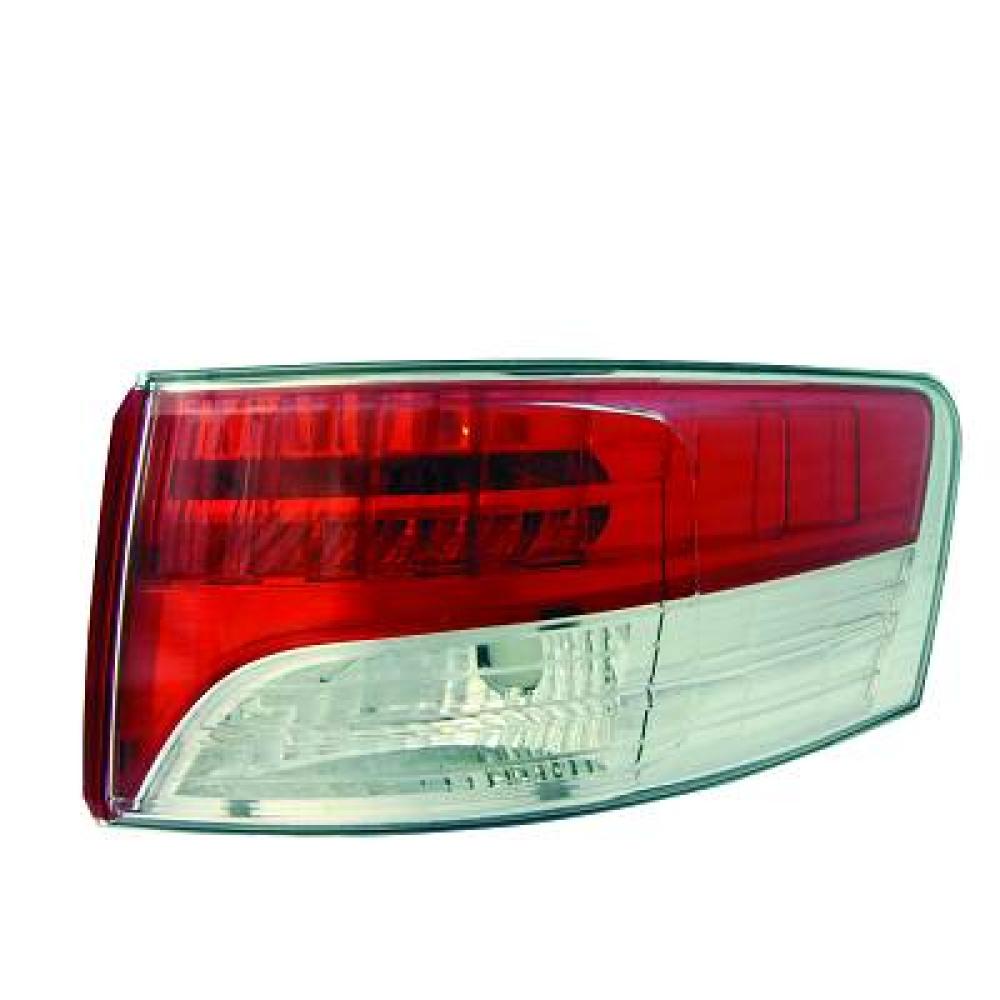 Feu arrière droite — Toyota Avensis Berline/Break (2009-2012) — réf. 6625090